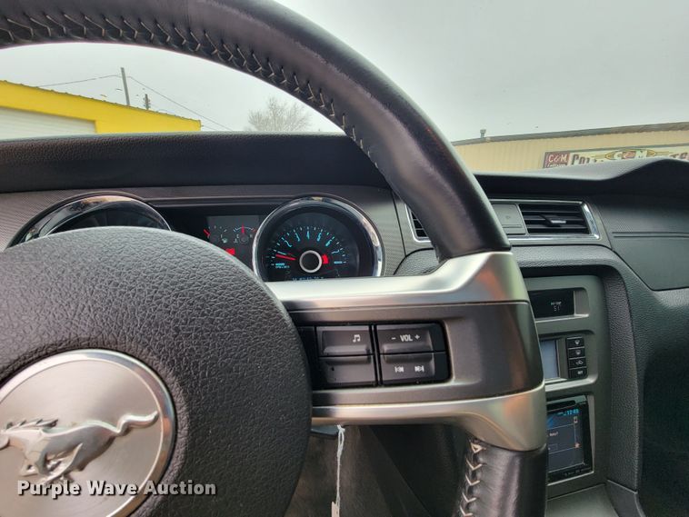 image for item HG9371 2014 Ford Mustang