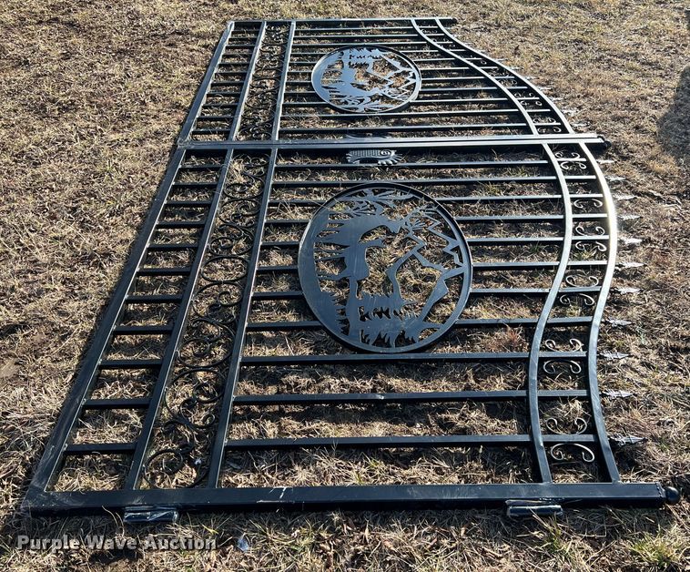 image for item ID9439 14' W steel gate