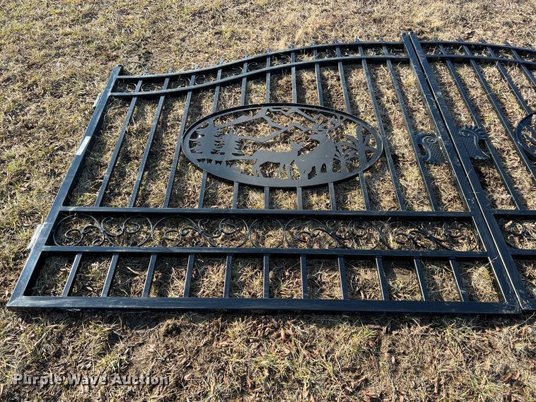 image for item ID9439 14' W steel gate