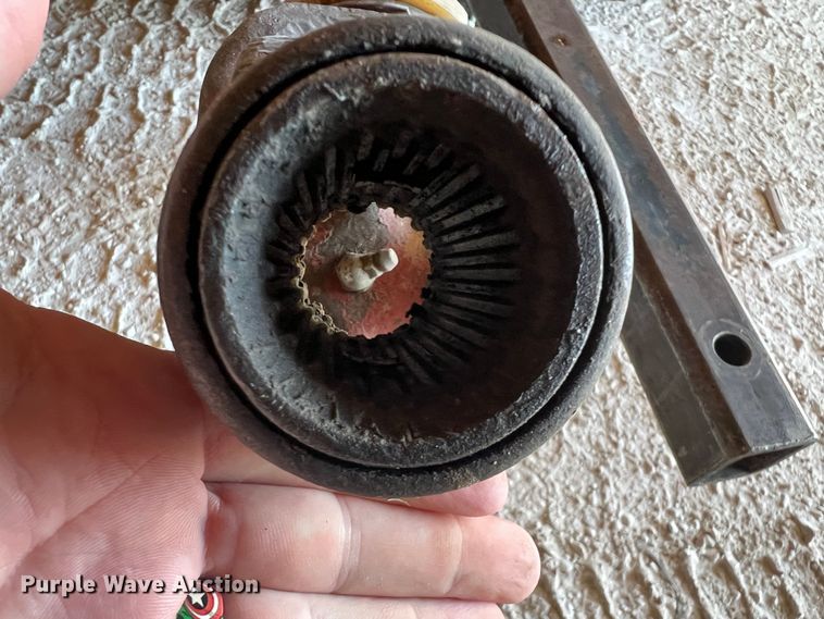 image for item ID9441 AW 200  dynamometer