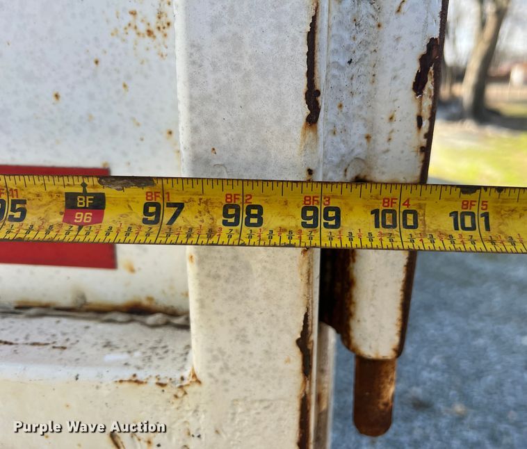 image for item ID9478 1988 Ford F700  dump truck