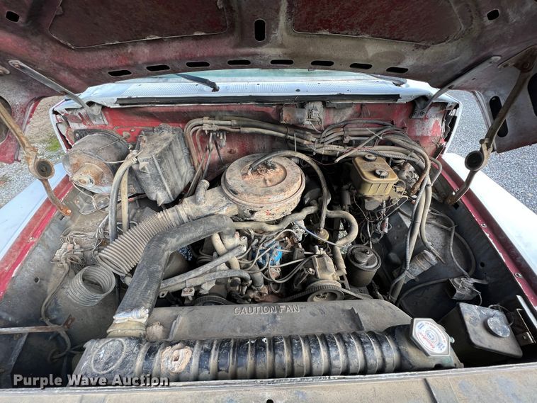 image for item ID9478 1988 Ford F700  dump truck