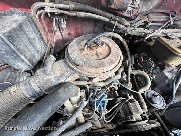 image for item ID9478 1988 Ford F700  dump truck