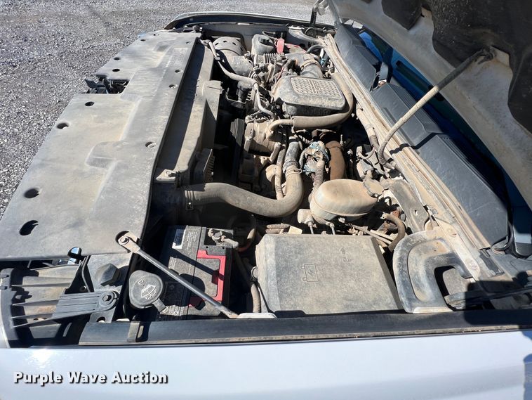 image for item ID9480 2007 Chevrolet 3500HD  utility bed pickup truck