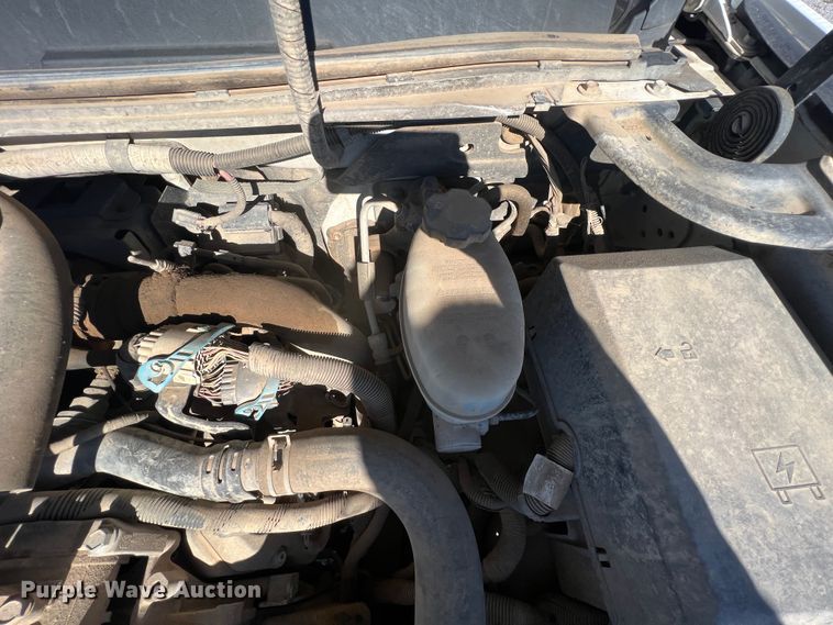 image for item ID9480 2007 Chevrolet 3500HD  utility bed pickup truck