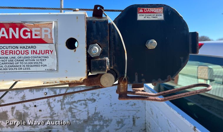 image for item ID9480 2007 Chevrolet 3500HD  utility bed pickup truck