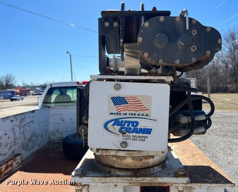 image for item ID9480 2007 Chevrolet 3500HD  utility bed pickup truck