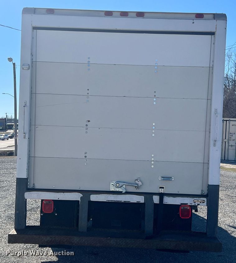 image for item ID9481 1999 GMC W4500  box truck