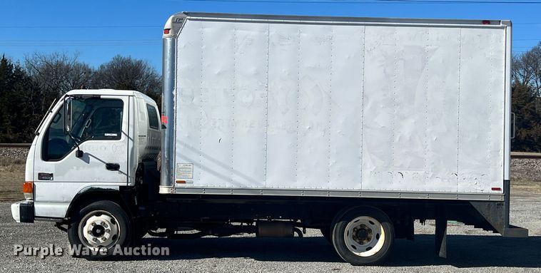 image for item ID9481 1999 GMC W4500  box truck