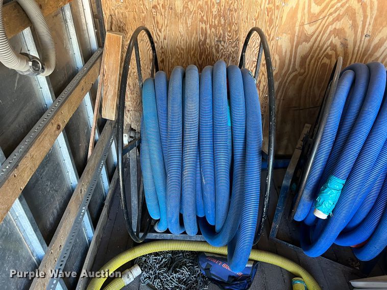 image for item ID9481 1999 GMC W4500  box truck