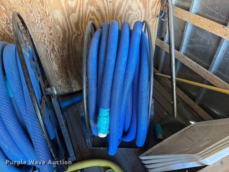 image for item ID9481 1999 GMC W4500  box truck