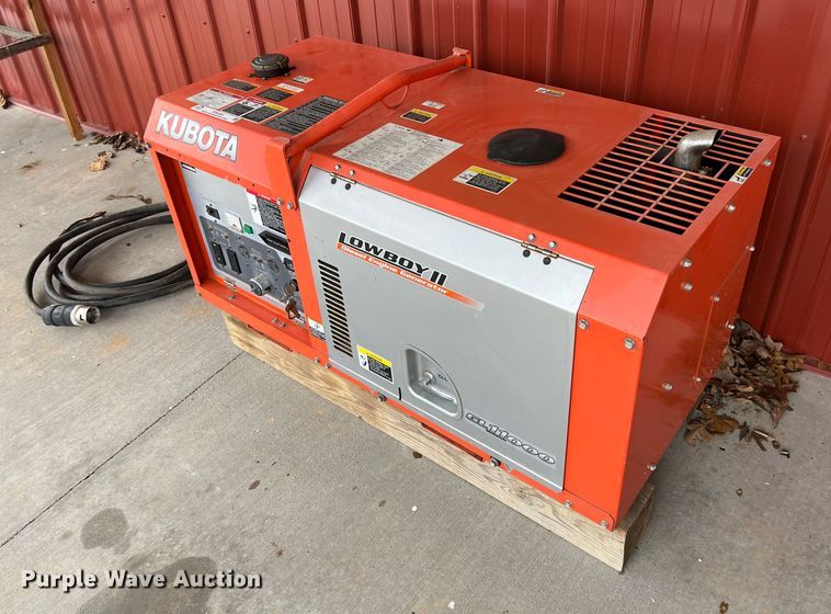 image for item ID9489 Kubota Lowboy II  generator