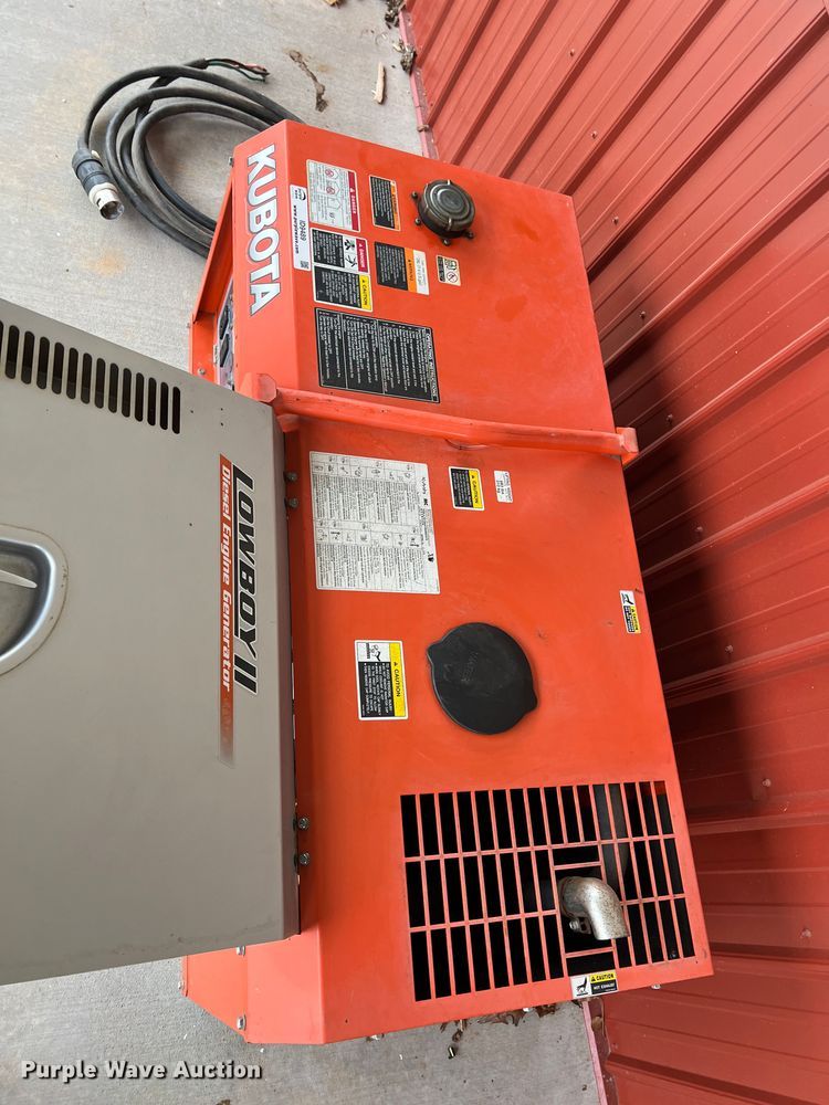 image for item ID9489 Kubota Lowboy II  generator