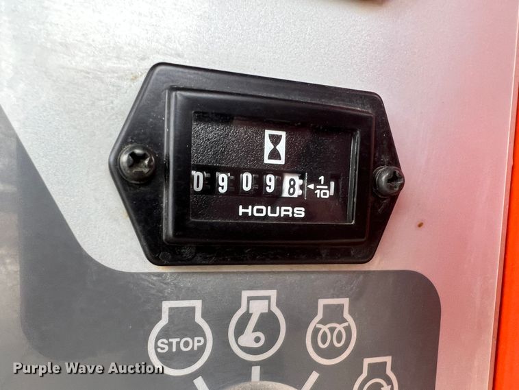 image for item ID9489 Kubota Lowboy II  generator