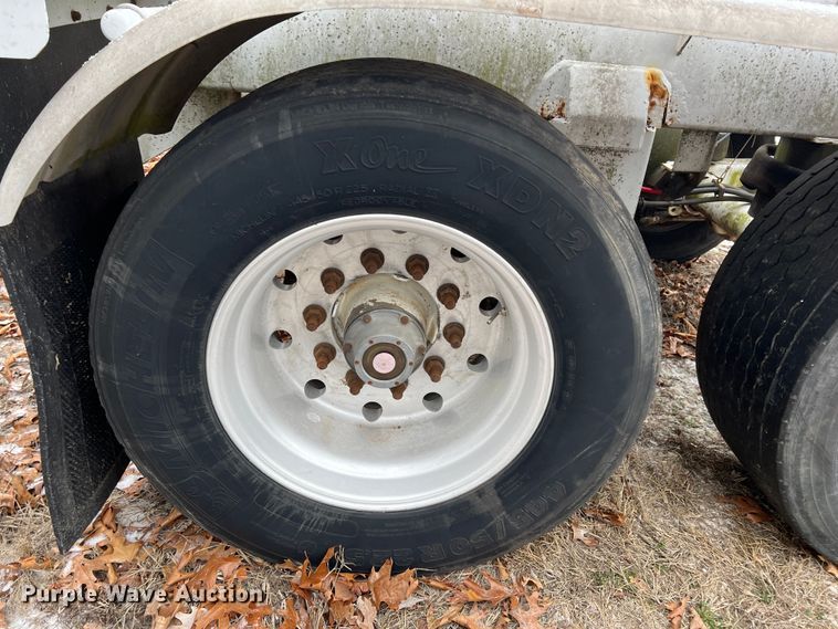 image for item ID9492 Trailer axle assembly