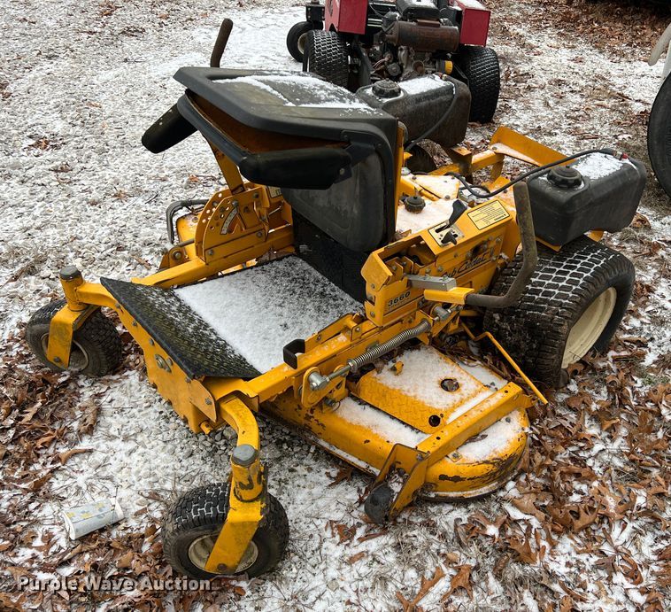 image for item ID9493 (2) ZTR lawn mowers