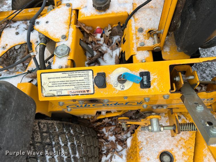 image for item ID9493 (2) ZTR lawn mowers