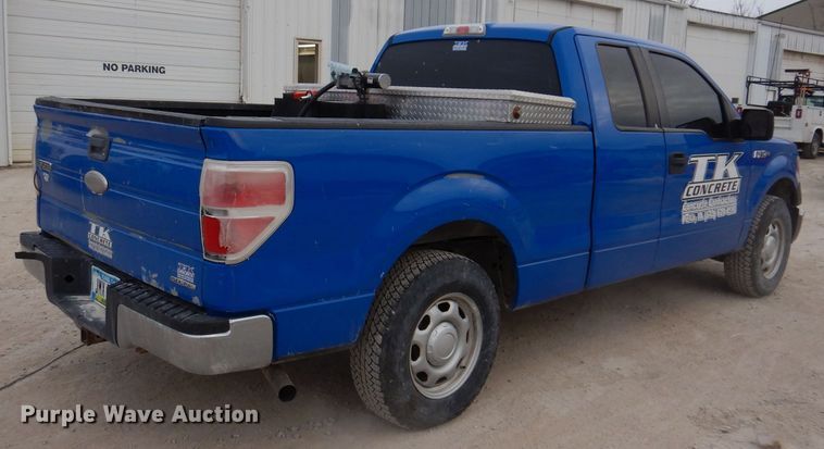 image for item IO9352 2012 Ford F150 XL  Ext. Cab pickup truck