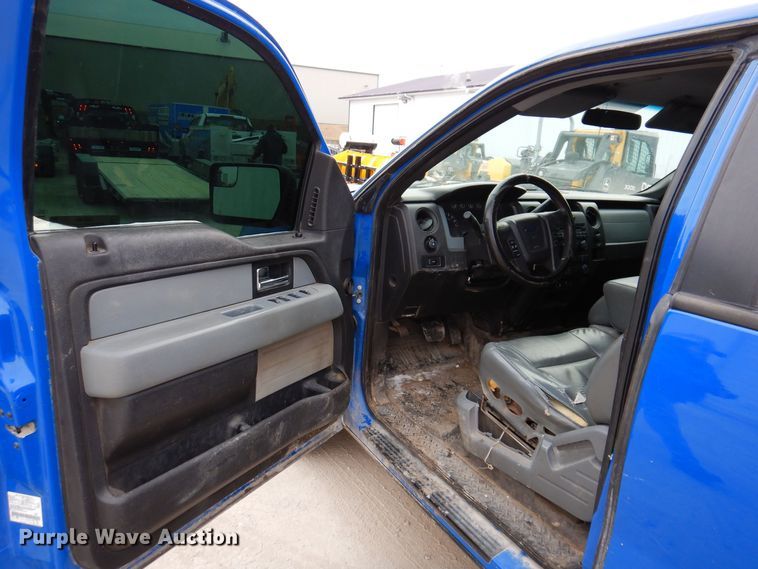 image for item IO9352 2012 Ford F150 XL  Ext. Cab pickup truck