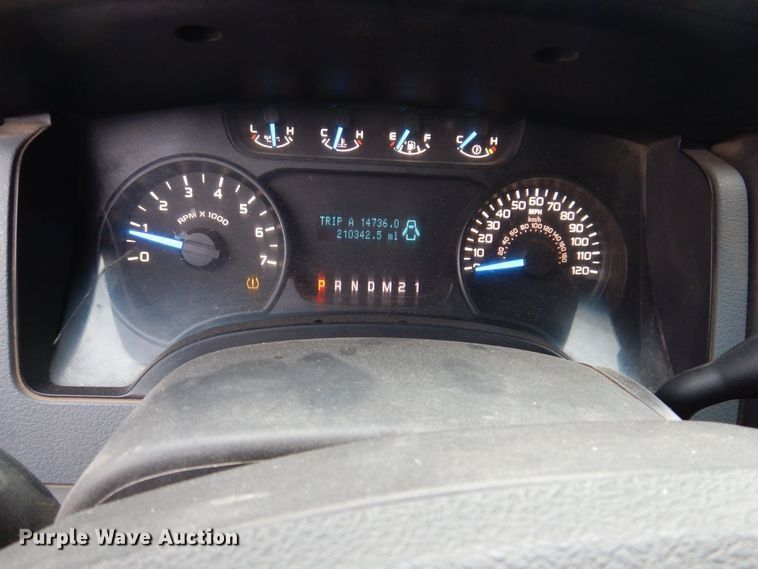 image for item IO9352 2012 Ford F150 XL  Ext. Cab pickup truck