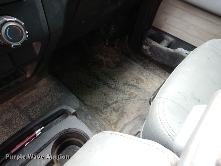 image for item IO9352 2012 Ford F150 XL  Ext. Cab pickup truck