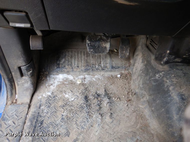 image for item IO9352 2012 Ford F150 XL  Ext. Cab pickup truck