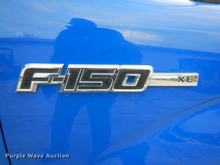 image for item IO9352 2012 Ford F150 XL  Ext. Cab pickup truck