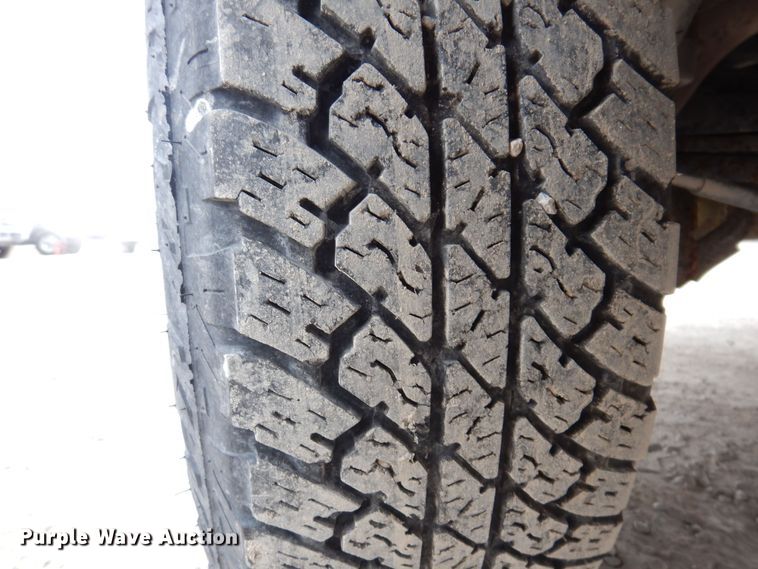 image for item IO9352 2012 Ford F150 XL  Ext. Cab pickup truck