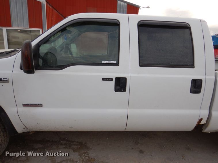 image for item IO9353 2007 Ford F250 XLT  Crew Cab pickup truck