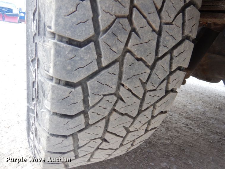 image for item IO9353 2007 Ford F250 XLT  Crew Cab pickup truck