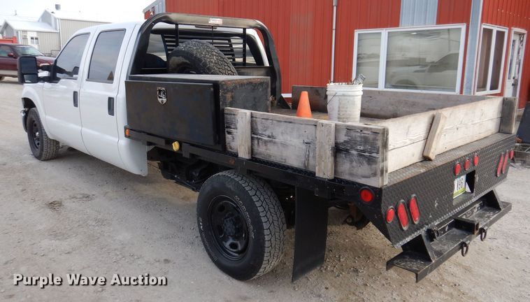 image for item IO9354 2015 Ford F350  pickup truck