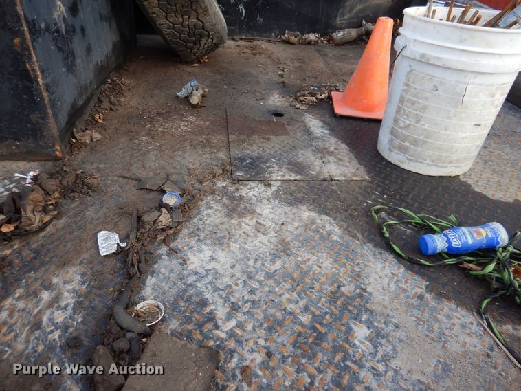 image for item IO9354 2015 Ford F350  pickup truck