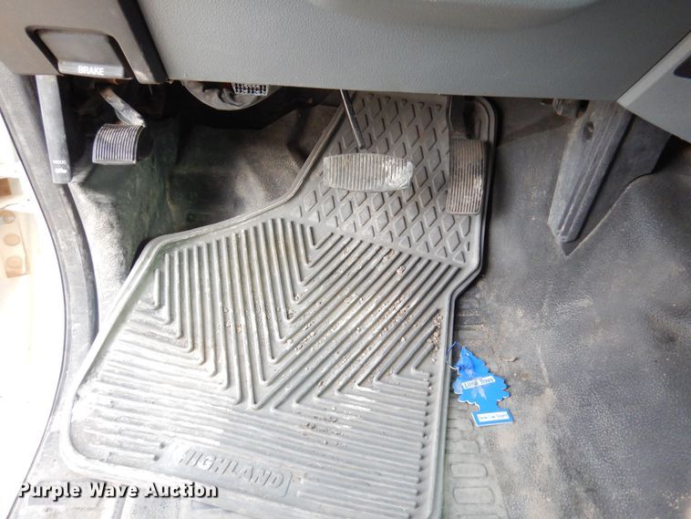 image for item IO9354 2015 Ford F350  pickup truck