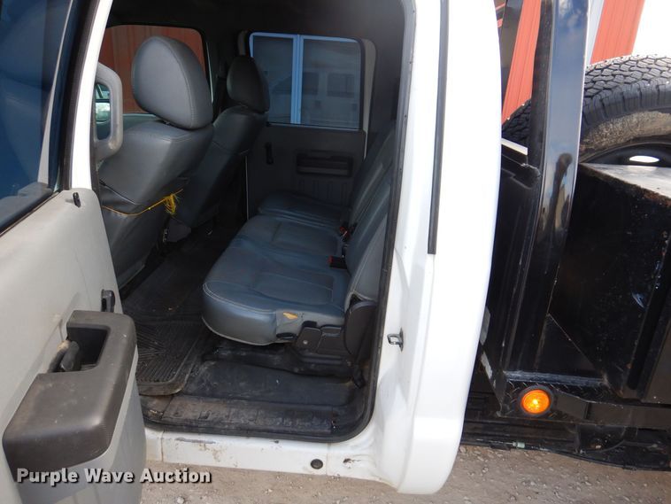 image for item IO9354 2015 Ford F350  pickup truck