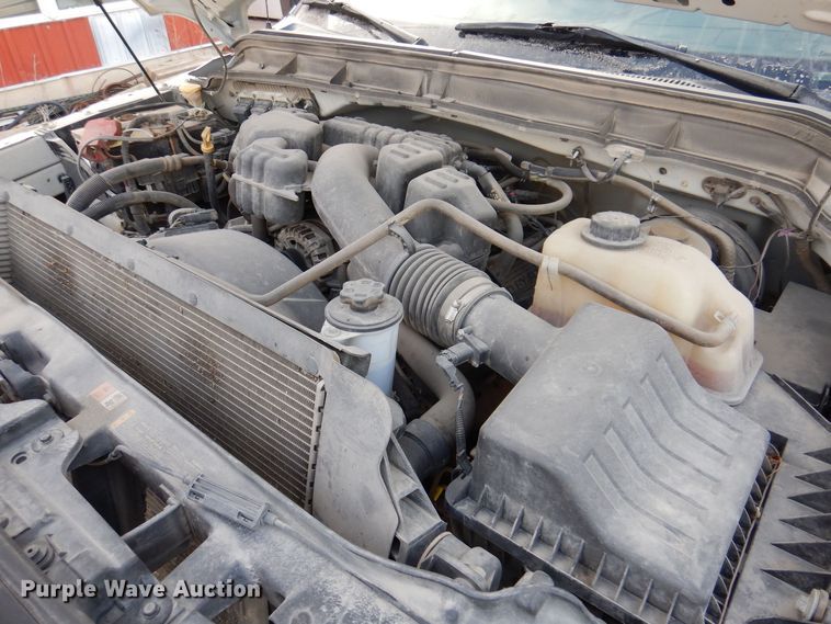 image for item IO9354 2015 Ford F350  pickup truck