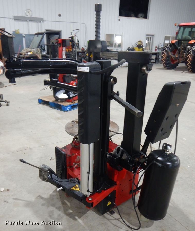 image for item IO9366 Snap-on  tire machine