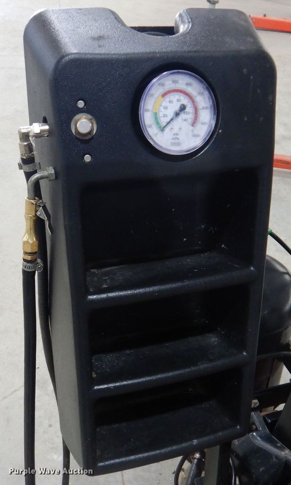 image for item IO9366 Snap-on  tire machine