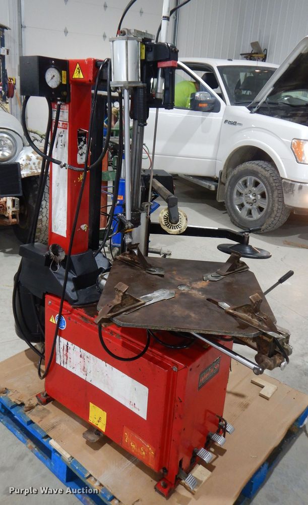 image for item IO9367 MTS Corghi  tire machine