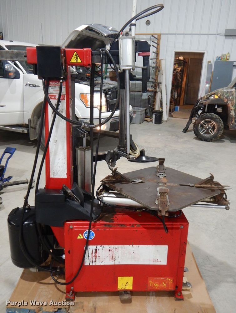 image for item IO9367 MTS Corghi  tire machine