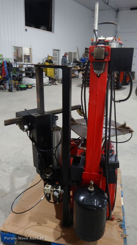 image for item IO9367 MTS Corghi  tire machine