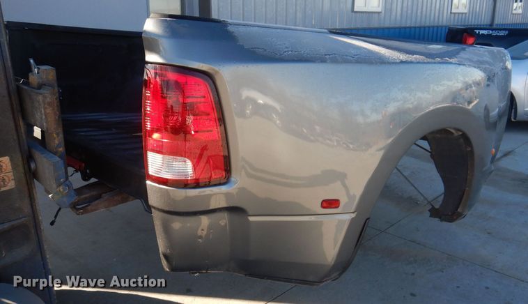 image for item IO9368 Dodge Ram 3500  pickup truck bed