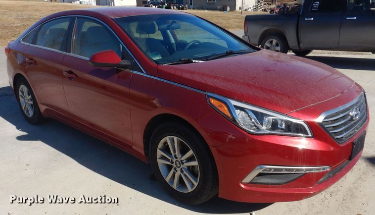 image for item IO9370 2015 Hyundai Sonata