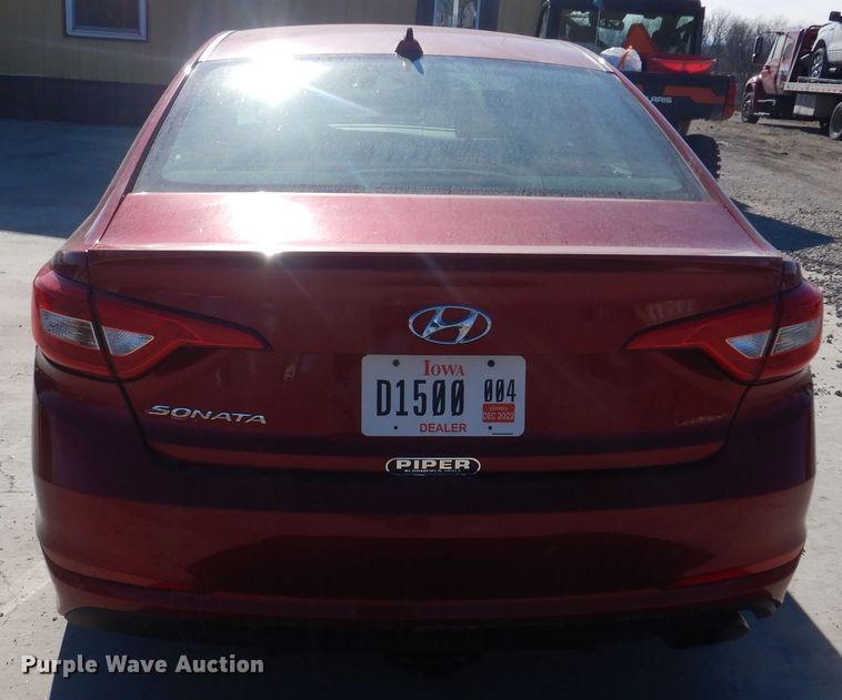 image for item IO9370 2015 Hyundai Sonata