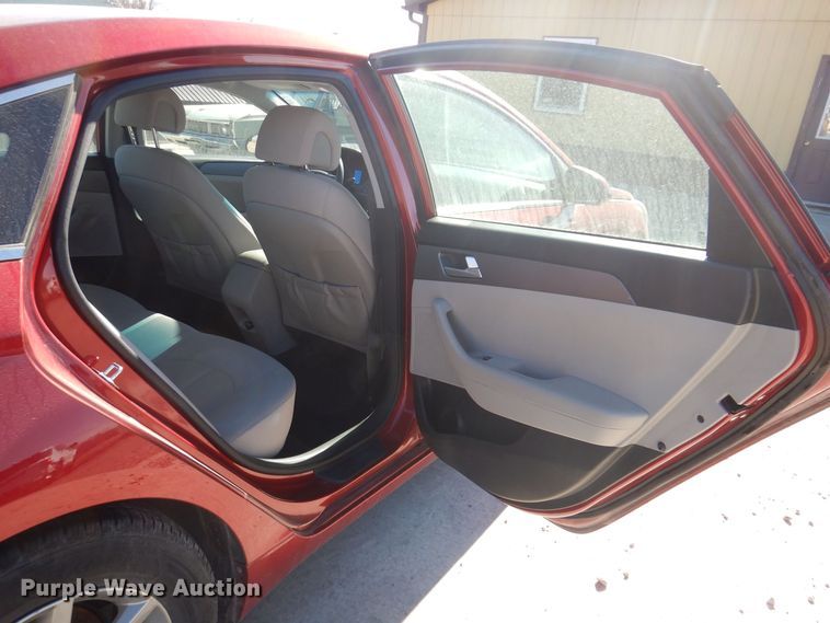 image for item IO9370 2015 Hyundai Sonata