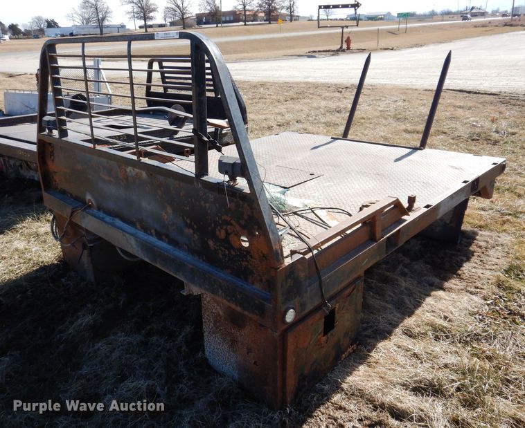 image for item IO9372 Flatbed