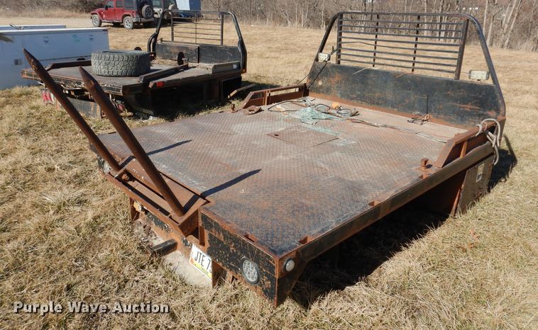 image for item IO9372 Flatbed