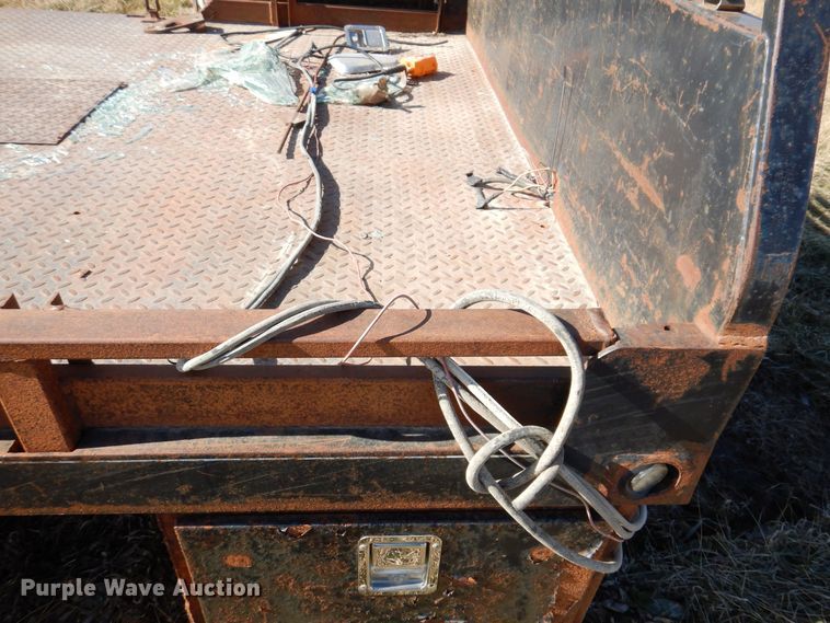 image for item IO9372 Flatbed