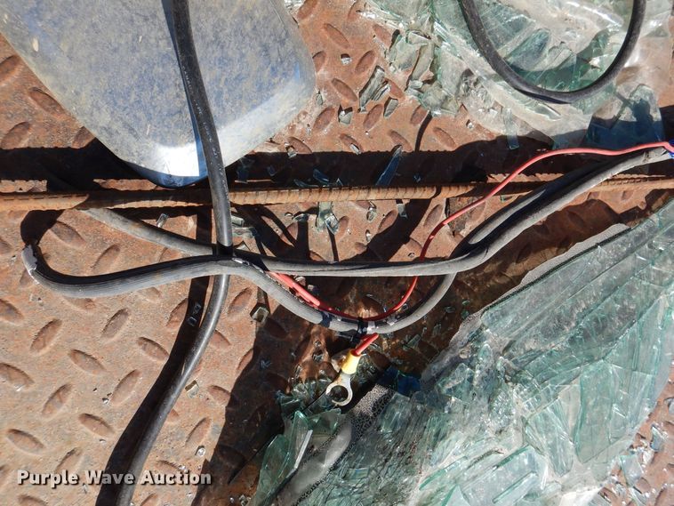 image for item IO9372 Flatbed