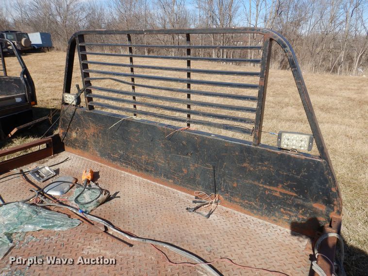 image for item IO9372 Flatbed