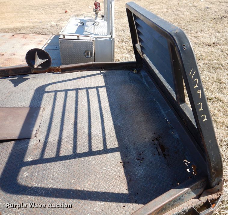 image for item IO9373 Flatbed